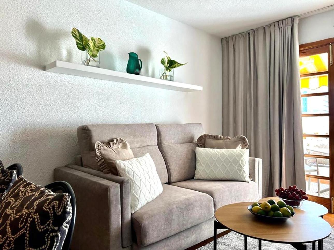Playa Feñabe Coconut Apartament In Garden City מראה חיצוני תמונה