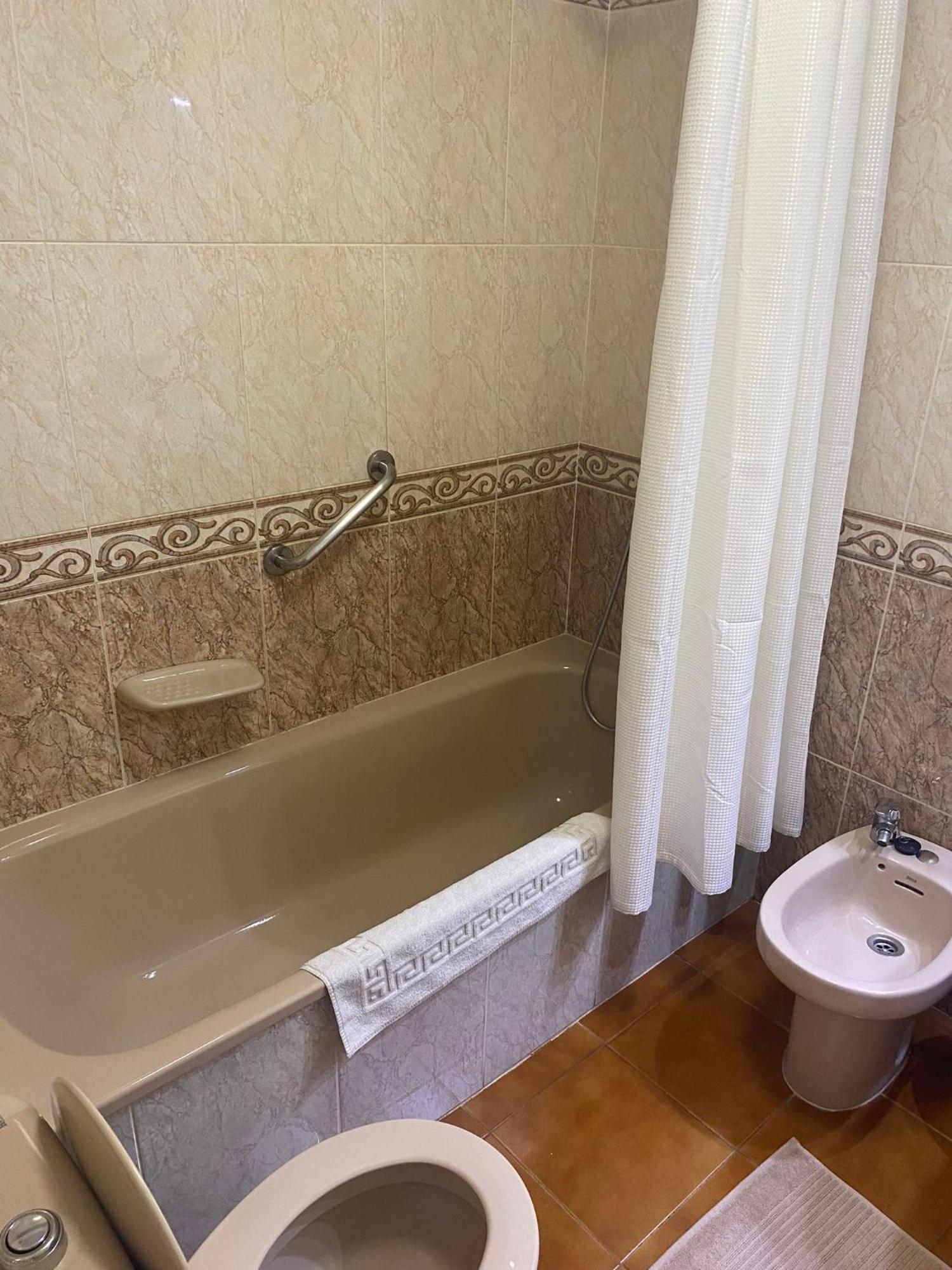 Playa Feñabe Coconut Apartament In Garden City מראה חיצוני תמונה