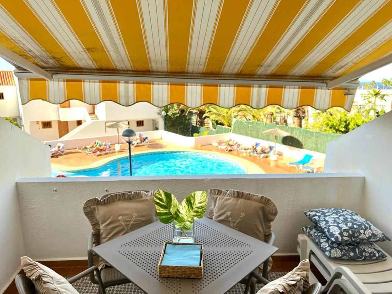 Playa Feñabe Coconut Apartament In Garden City מראה חיצוני תמונה