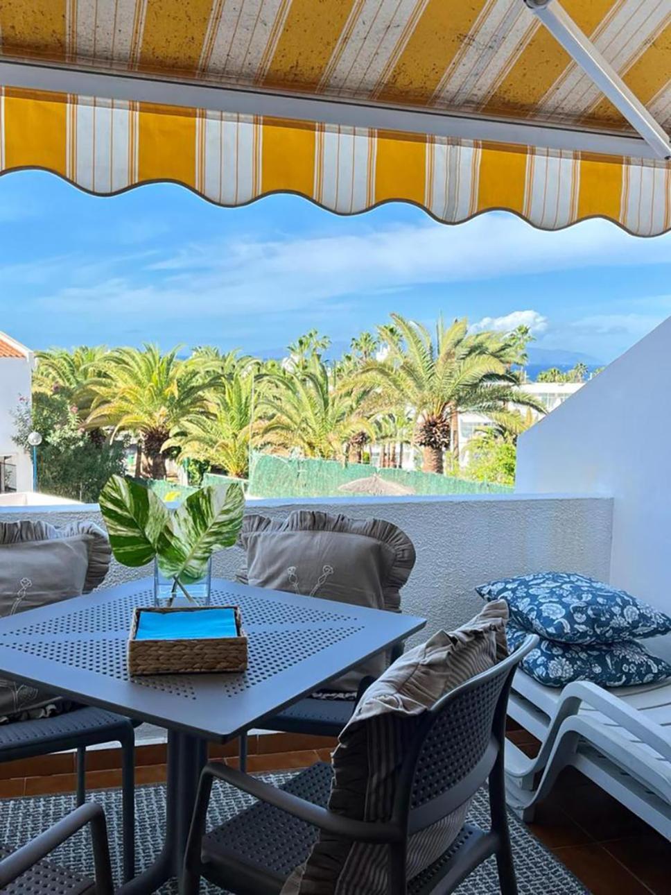 Playa Feñabe Coconut Apartament In Garden City מראה חיצוני תמונה