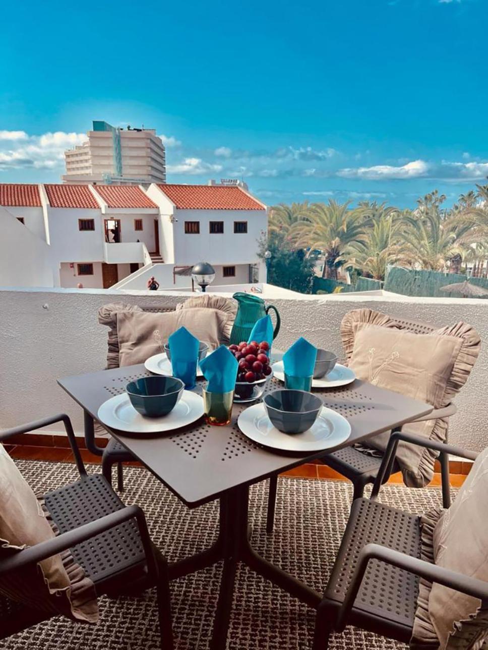 Playa Feñabe Coconut Apartament In Garden City מראה חיצוני תמונה